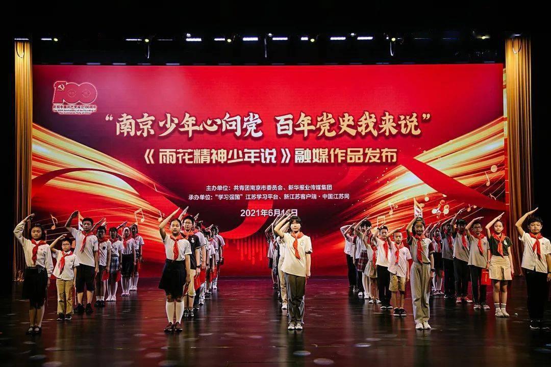 紫癜专科大夫推荐:治紫癜,中西医结合特色诊疗方案是久经考验的!